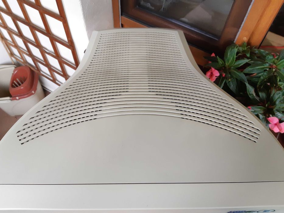 Monitor CRT LG Flatron 795FT Plus 17"  - 1600x1200 160Hz do retro PC