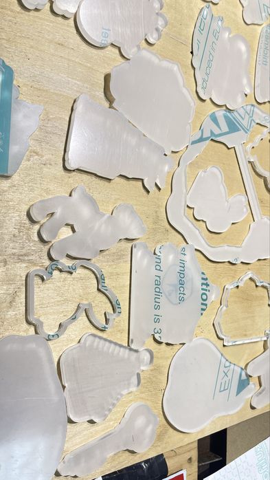 Набор фигурок/заготовок из акрила 8 мм (в пленке)