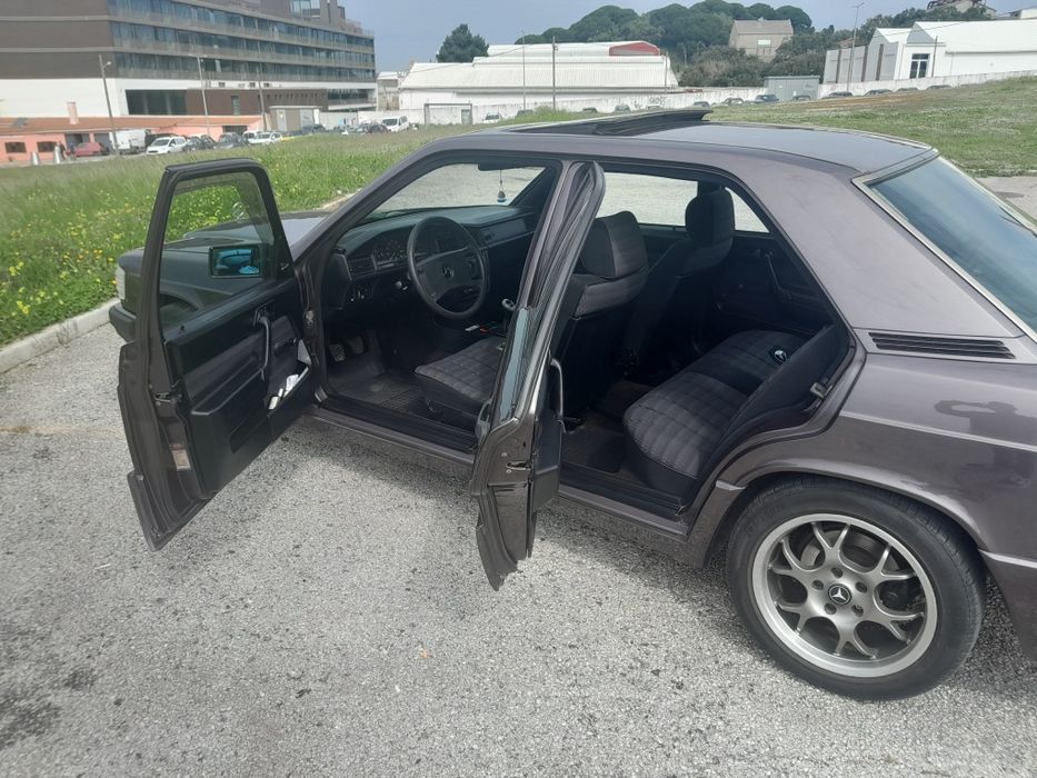 Mercedes 190d impecável