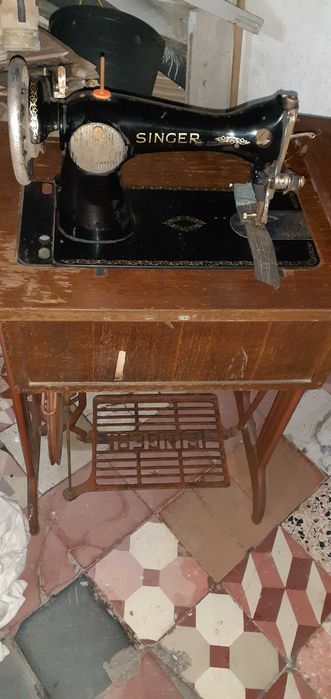 Máquina Singer antiga