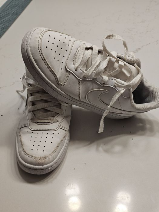 Tenis Nike court