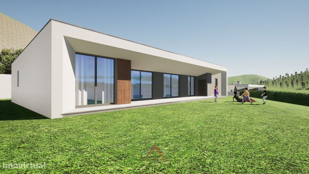 Moradia T4 com 3 Suites + Jardim