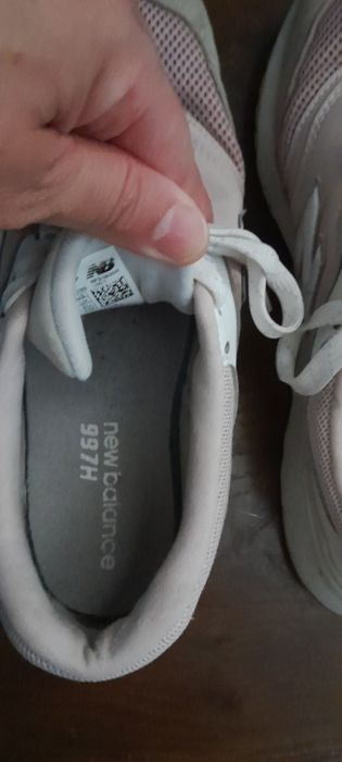 Sapatilhas rosa e branco 997 new balance