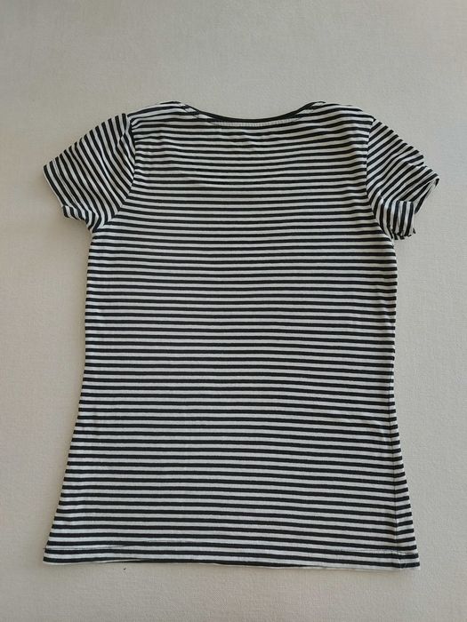 Bluzka tshirt w wąskie paski czarno-biała