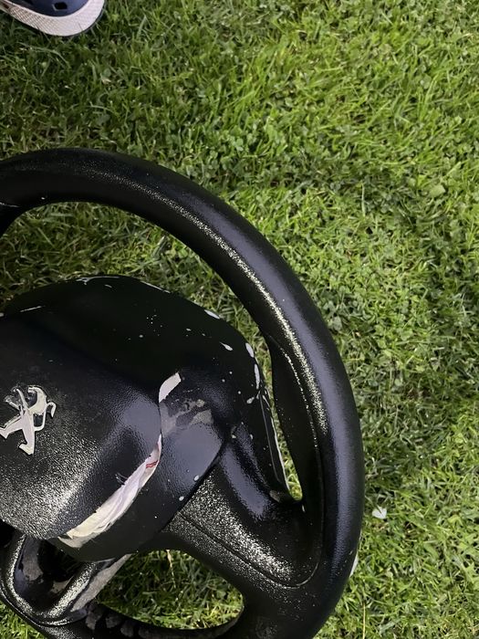 Kierownica peugot 208