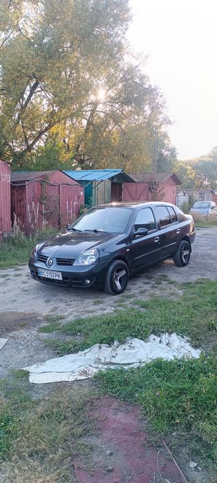 Renault Symbol 1.4 повністю обслужена власна