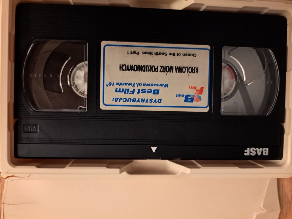 Królowa Mórz Południowych Część 1 i 2-BarbaraCarrera-2-VhsPolskiLektor