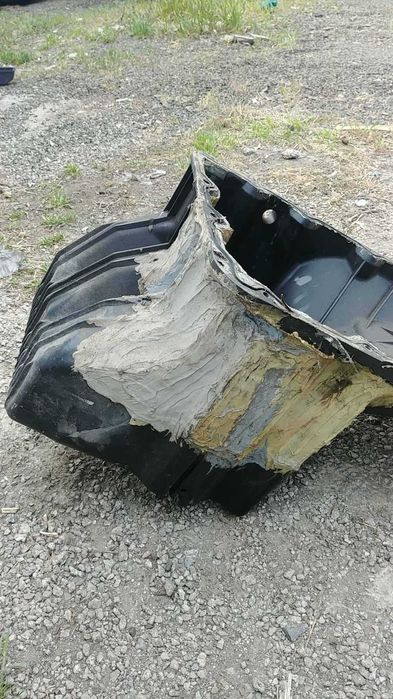 Продам поддон на Mercedes Vario 614 4.3 tdi