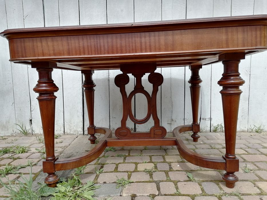 Komplet komoda ze stołem