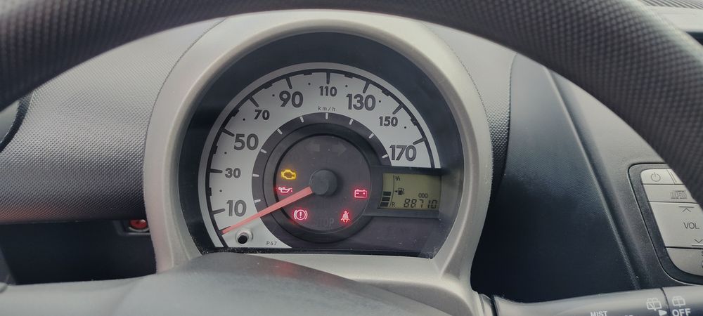 Toyota Aigo 2012 rok.