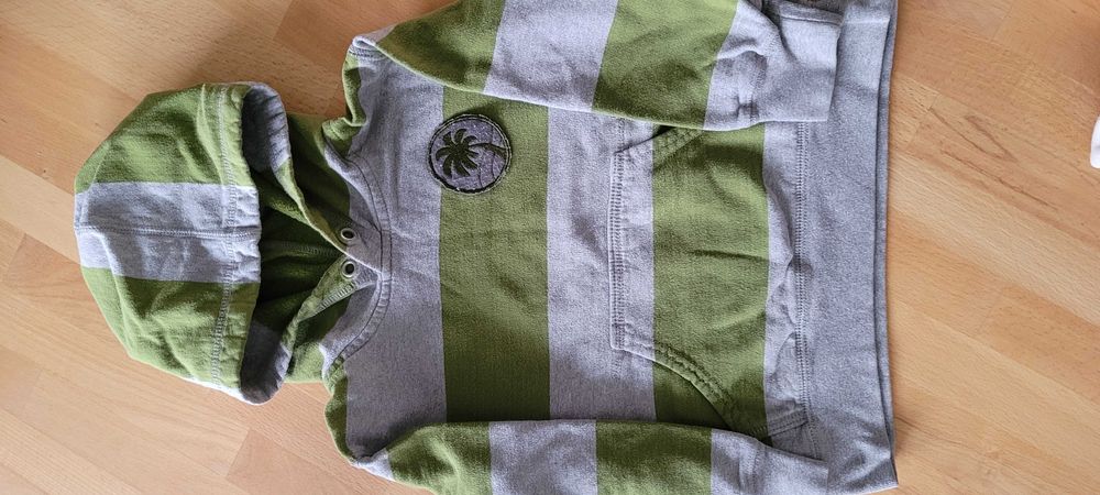 Sprzedam 3 bluzy chłopięce, rozmiar 100-110