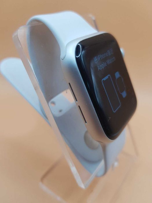 Смарт-годинник APPLE Smart Watch Series 4 40mm