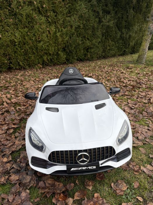 Auto na akumulator dla dzieci Mercedes GT 12V pilot EVA LED