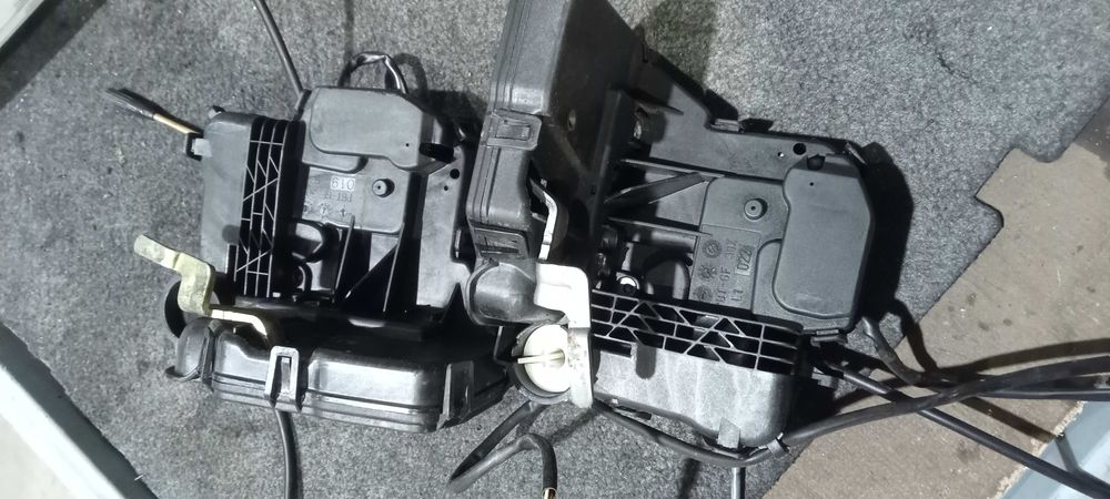 Fecho de Porta Mercedes W203