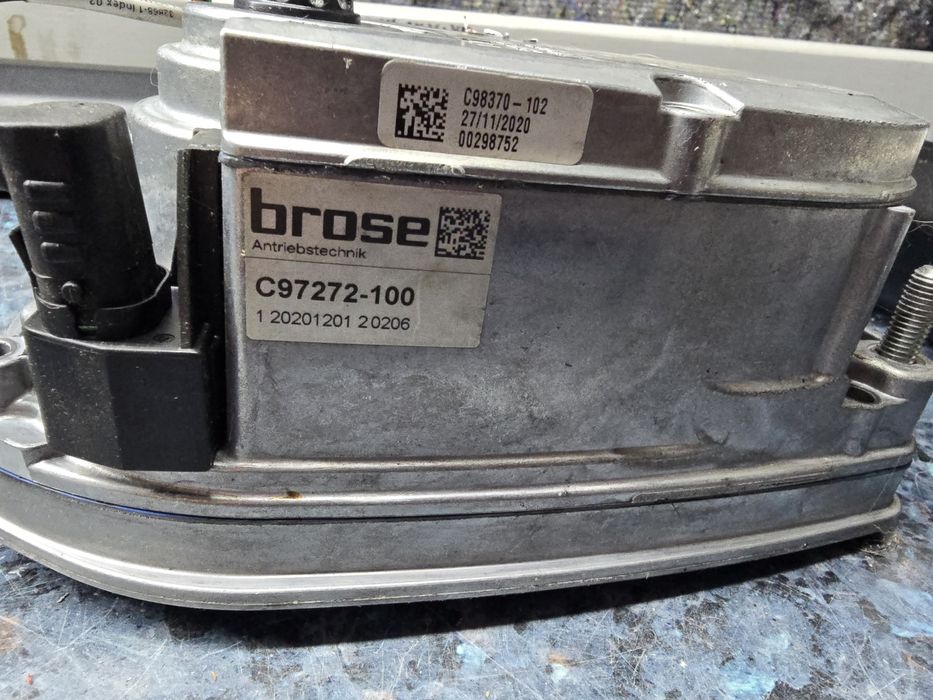 Silnik Brose  model  100  przebieg    2400km