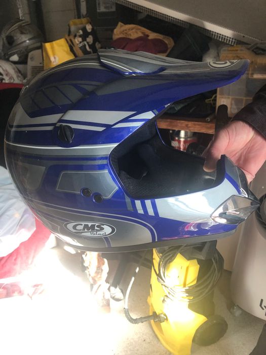 Capacete de moto azul
