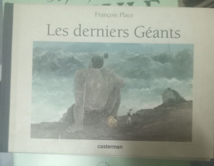 Livros de diferetes temáticas