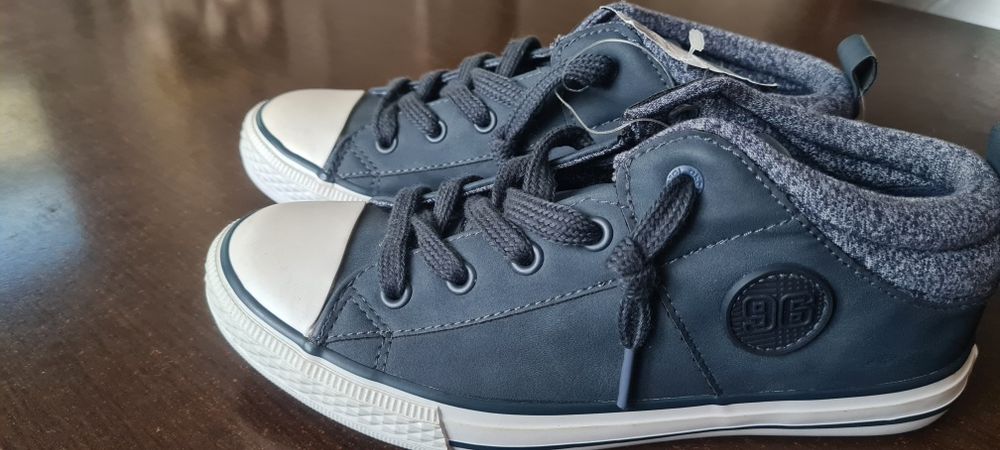 Nowe trampki rozmiar 37 Okaidi