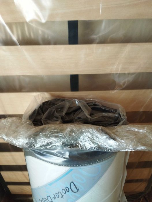 Cama solteiro Sommier completo com estrado Tampo Elevatório e colchão TUDO NOVO