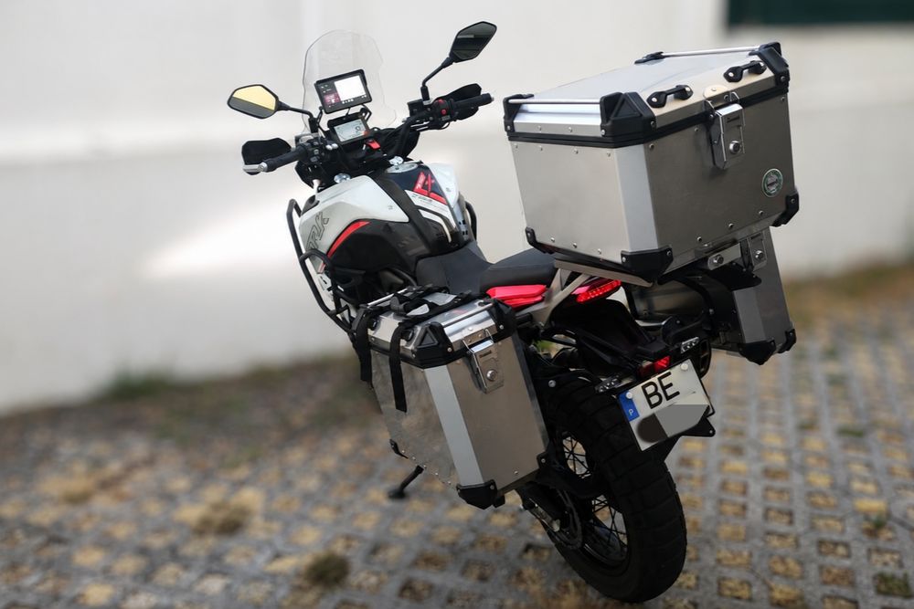 Benelli TRK 702X | Outubro 2023 | Full Extras | Apenas 8.500 km | Impecável
