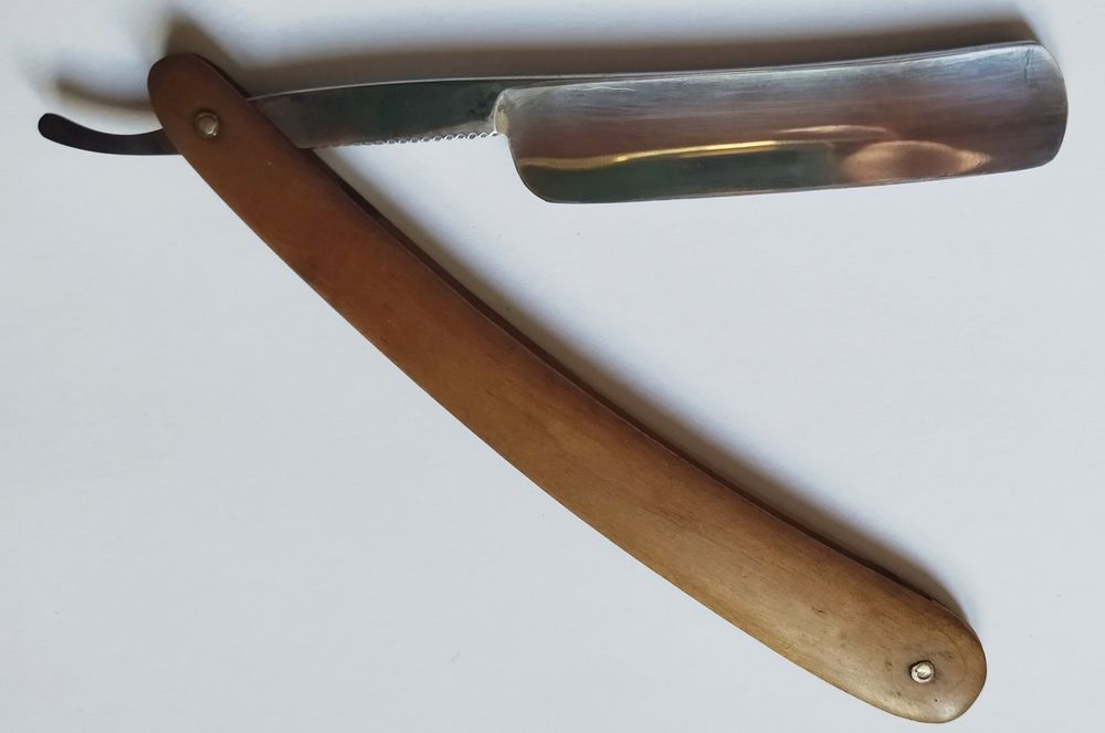 Коллекционная ЗАТОЧЕННАЯ опасная бритва