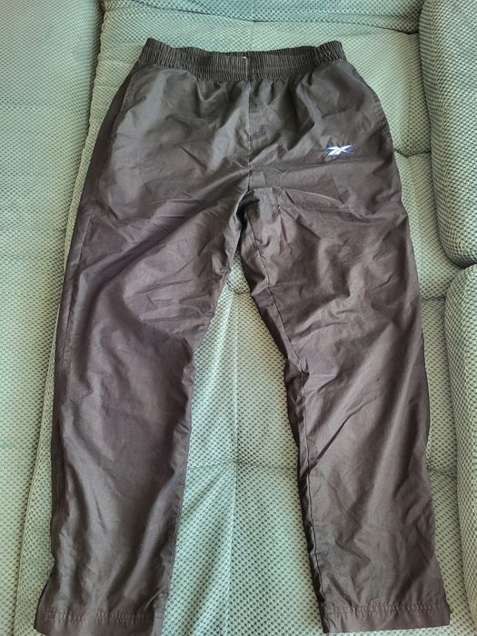 Продам спортивные штаны reebok оригинал размер Л