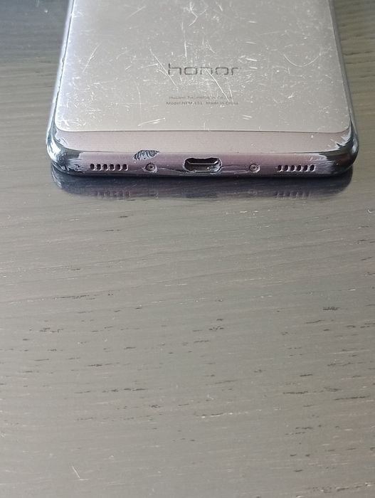 Смартфон Honor 5c(нова батарея)