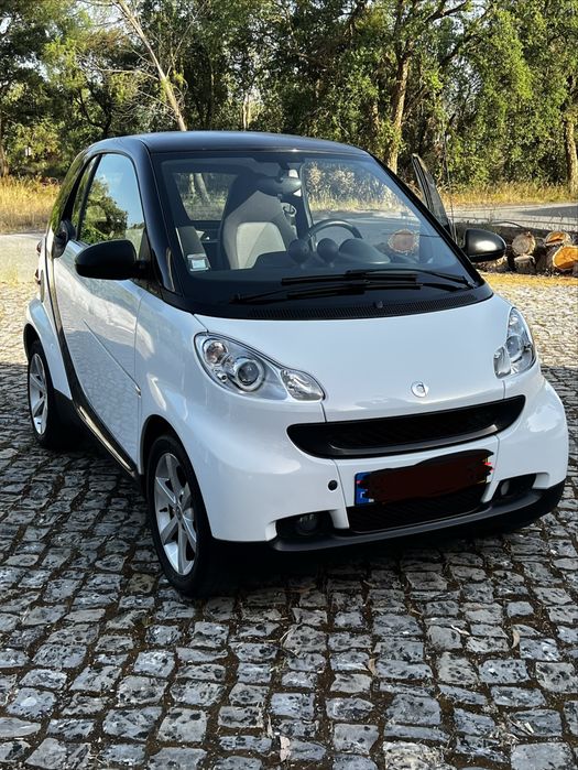 Vendo Smart fortwo 451  em muito bom estado.