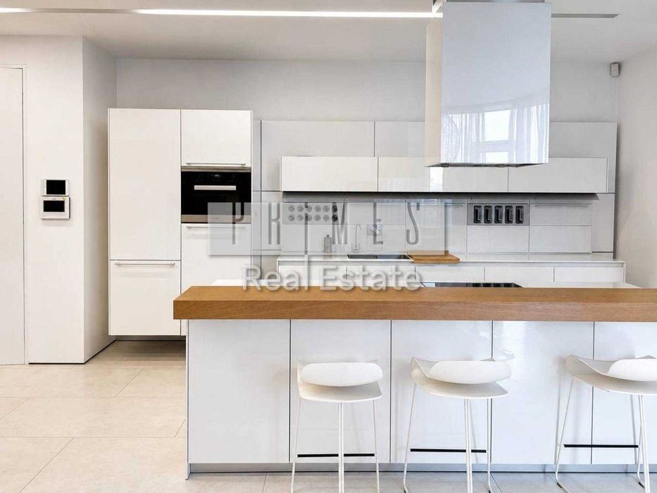 Продаж 5-кімнатної квартири 200 м² ЖК Тріумф, Печерськ, вул. Звіринецька