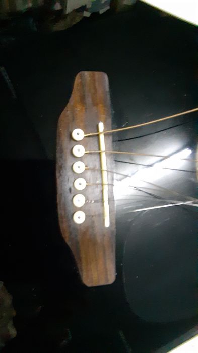 Bonita Guitarra para restauro