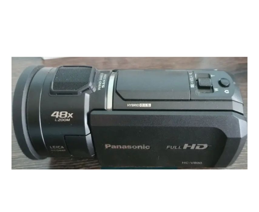 Видеокамера Panasonic hc- v 800.