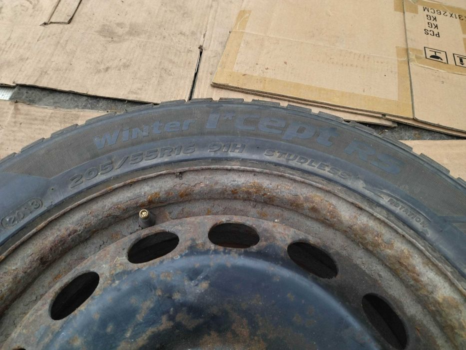 Шини резина колеса Hankook 205/55r16 r16 5,5 mm зима зимние зимові 2шт