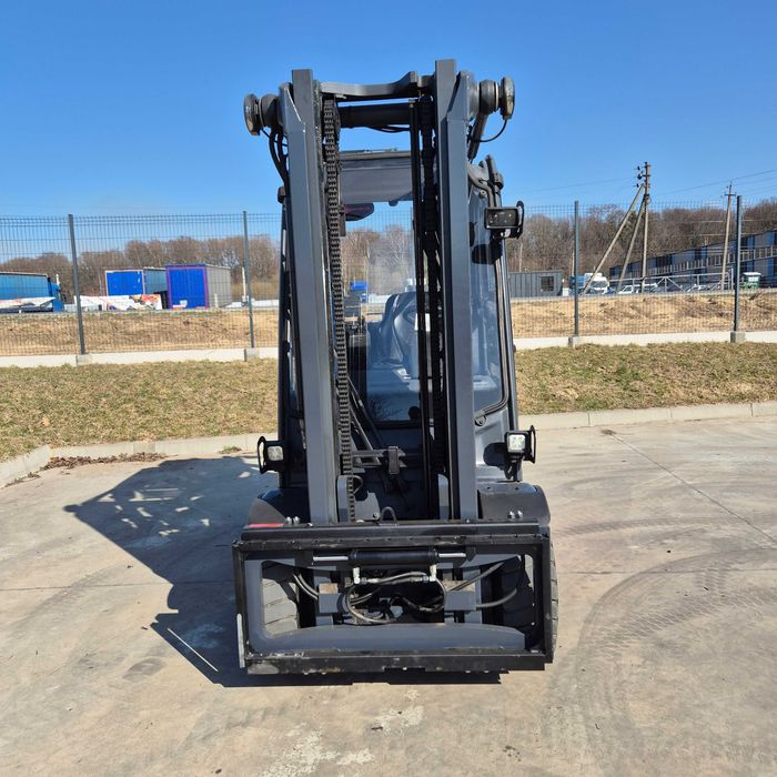 Навантажувач LINDE H35T 2020 рік 3,5 тон