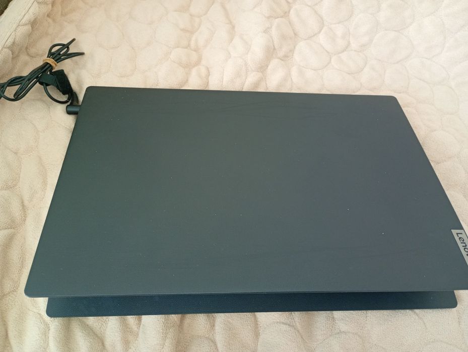 Ноутбук , Lenovo Ideapad 3 , 8гб оперативки