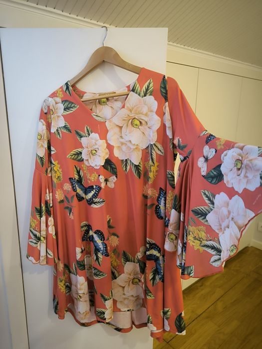 Vestido florido ( Mafalda Leitão)