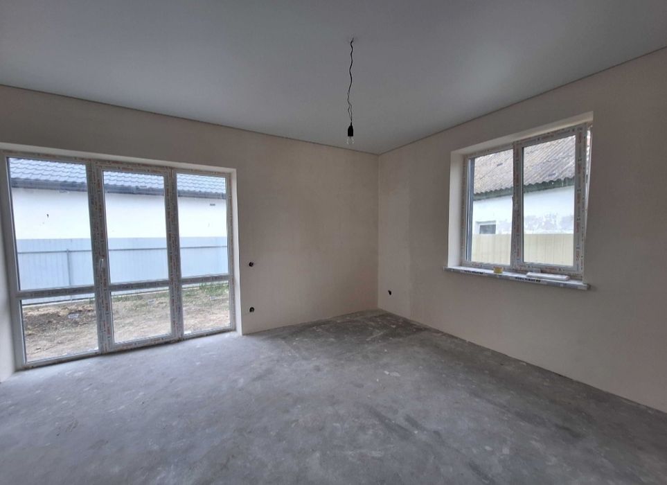 Будинок 82м + 4 сотки, З ГАЗОВИМ опаленням  БЕЗ КОМІСії