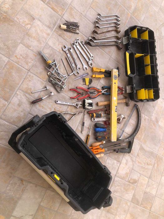 Caixa de ferramentas equipada