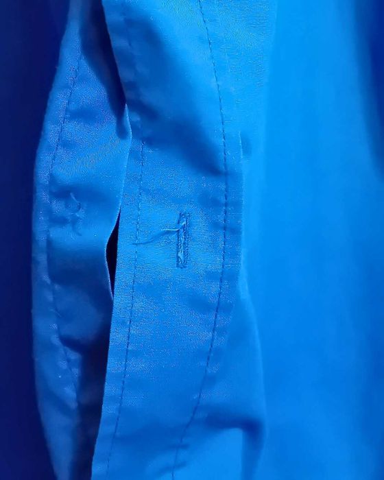 Camisa – Manga Comprida – Marca e Tamanho Desconhecidos