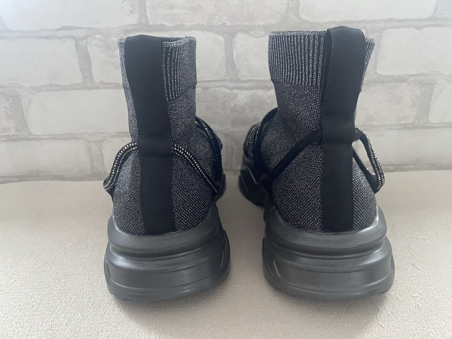 Жіночи черевички