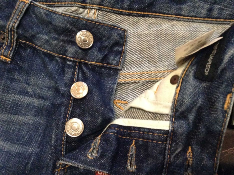 Dsquared2 джинсы оригинал. S (р. 38).