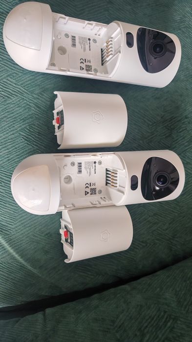 Vendo 2 câmera de vigilância Verisure