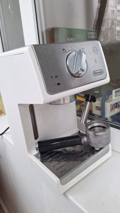 Кавомашина Delonghi