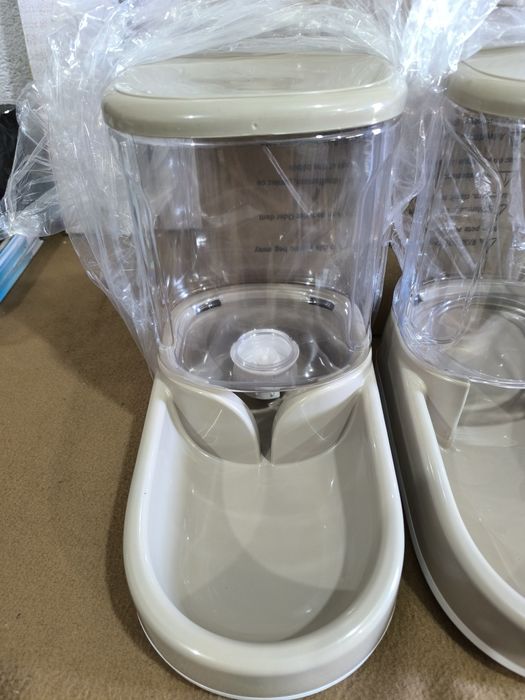 Conjunto comedouro/bebedouro p/ animais de estimação