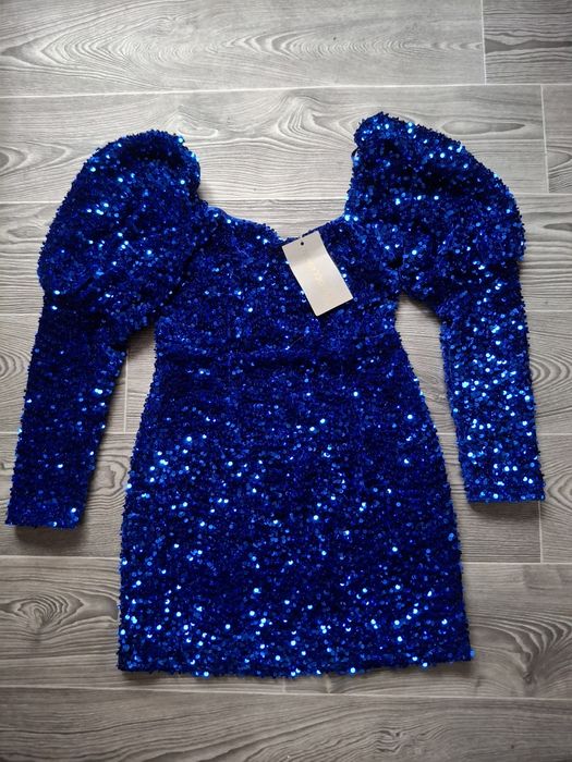 Нова розкішна синя сукня з паєтками