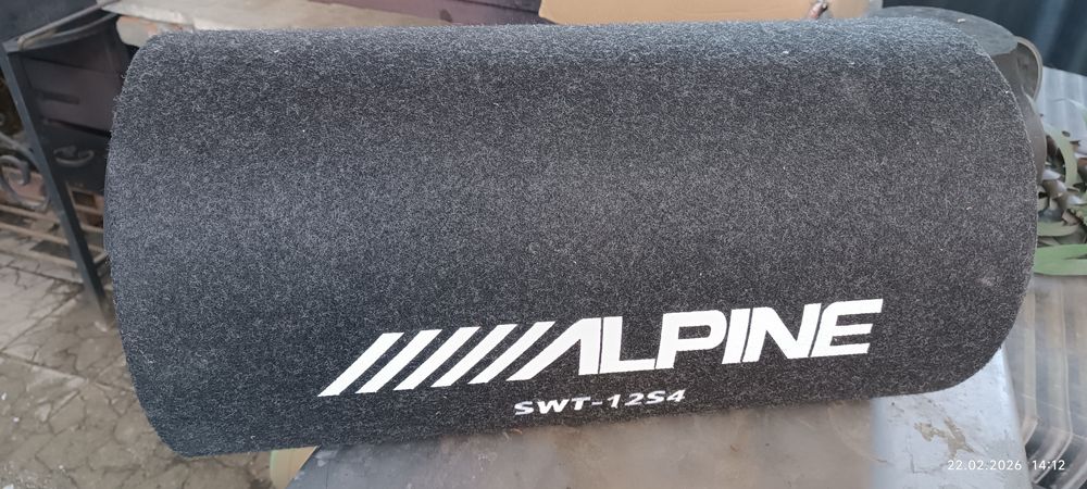 Продам сабвуферы