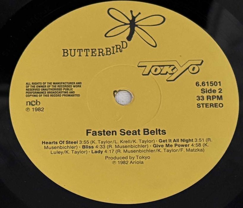 Tokyo – Fasten Seat Belts