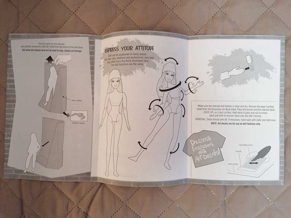 Boneca Flavas "Happy D" - Mattel C1958