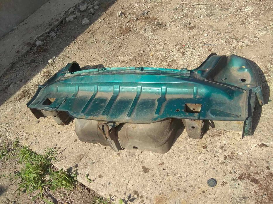 часть кузова ваз2111 10 12 099 08Славута  нексия лачеттиToyota Prius