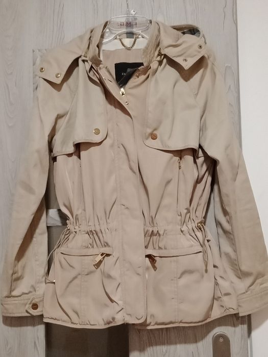 Kurtka wiosenna typu parka marki Zara