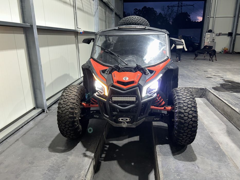 Can-am x3  Maverick DS